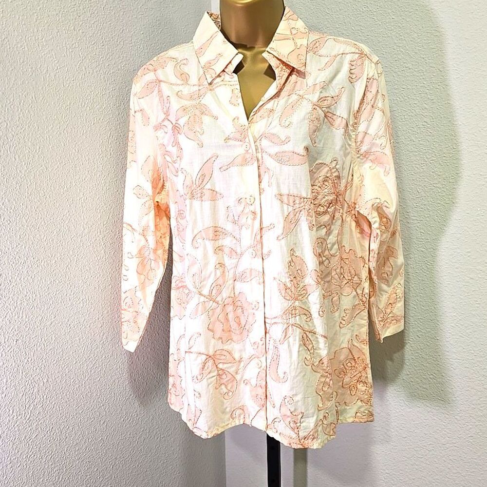 NWT Peach Embroidered Floral Cotton Button Shirt Womens M Pastel Cottage Grandma